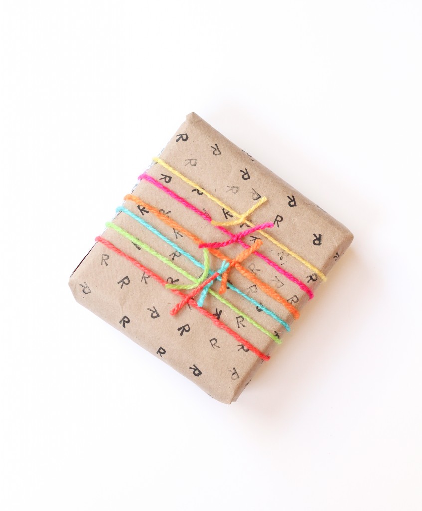 Last Minute DIY Gift Wrap | The Crafted Life