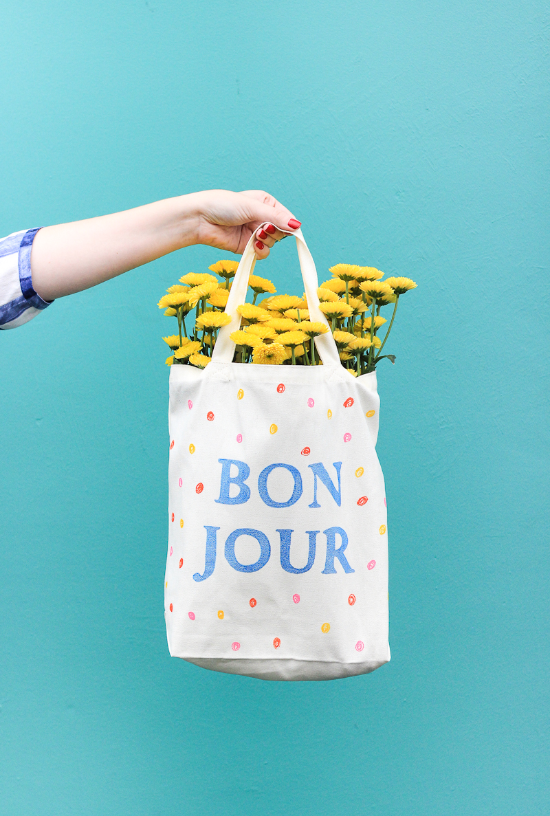 Learn to make this washable market tote in only 30 minutes!