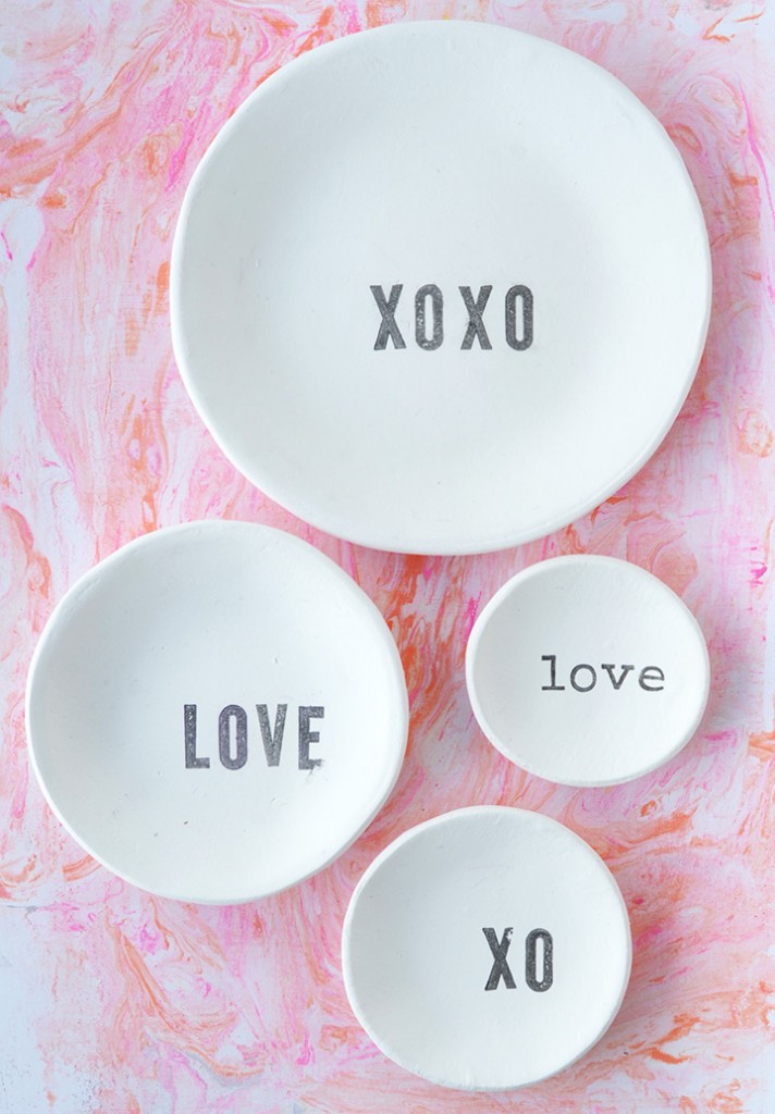10 DIYS to make for your Galentine!