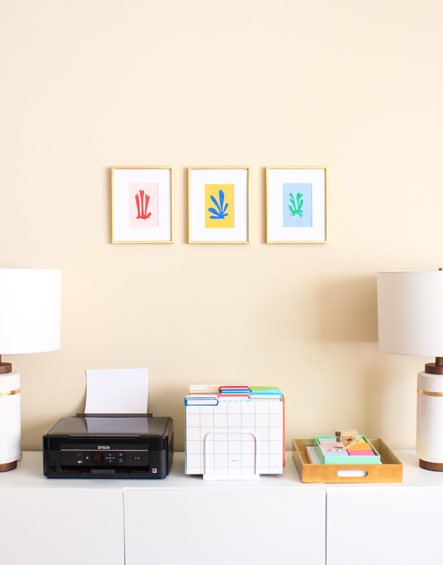 A home tour of @thecraftedlife's Philly apartment (bedroom + office)