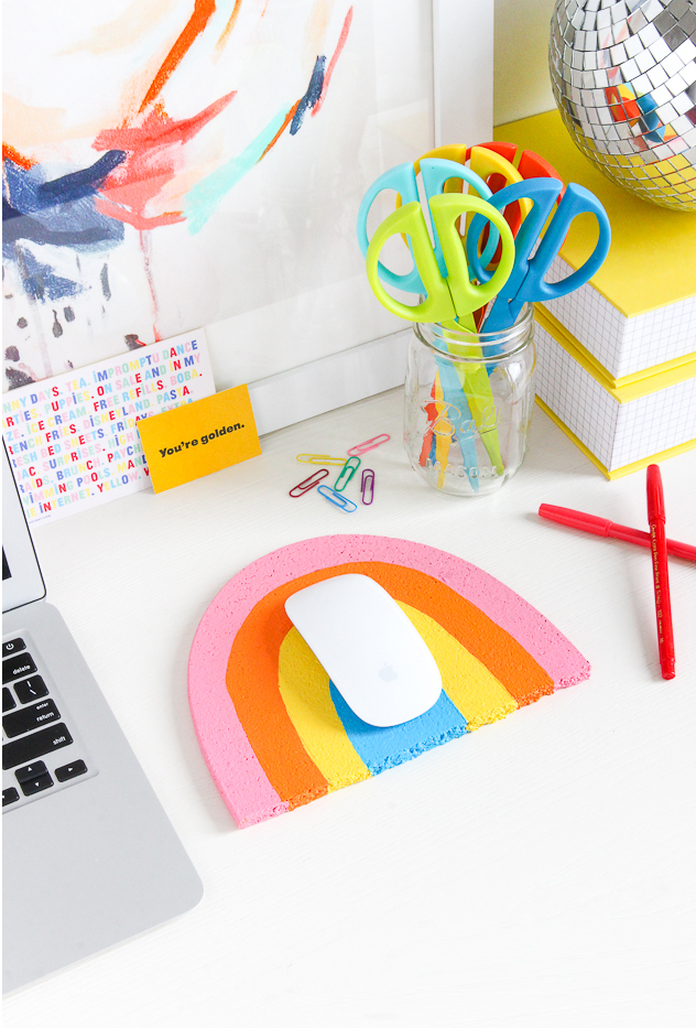 Make this DIY Rainbow Mouse Pad for your desk in two easy steps!