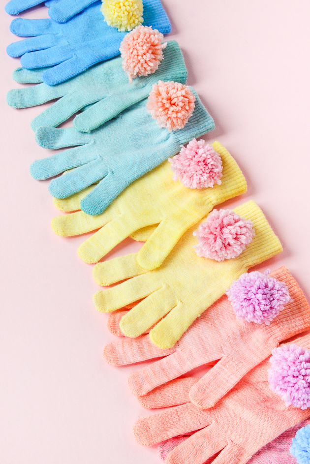 DIY Pom Pom Gloves
