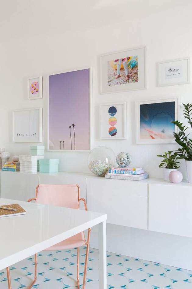 10 Colorful Office Spaces