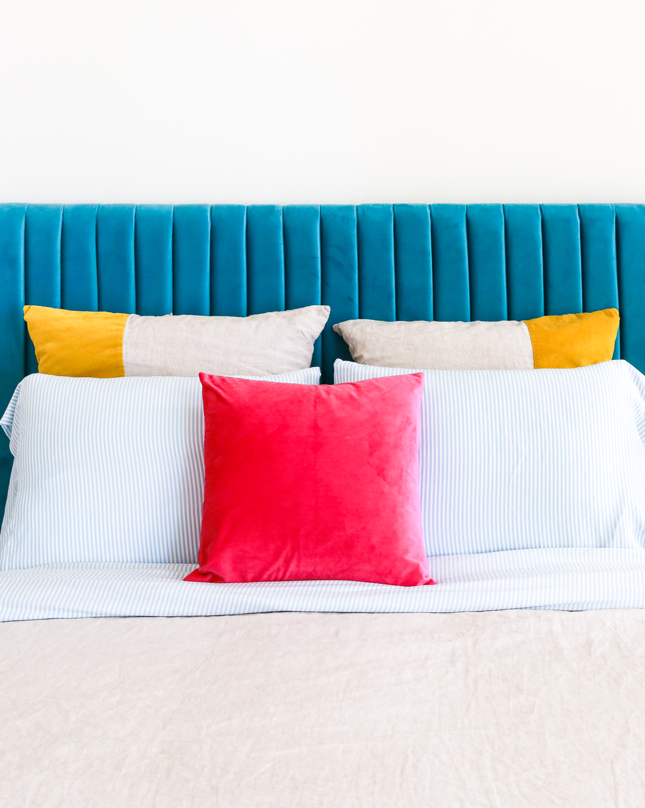5 Ways to Add Color to Any Bedroom